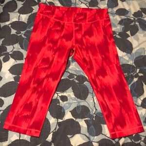 Under Armour Cropped Leggings